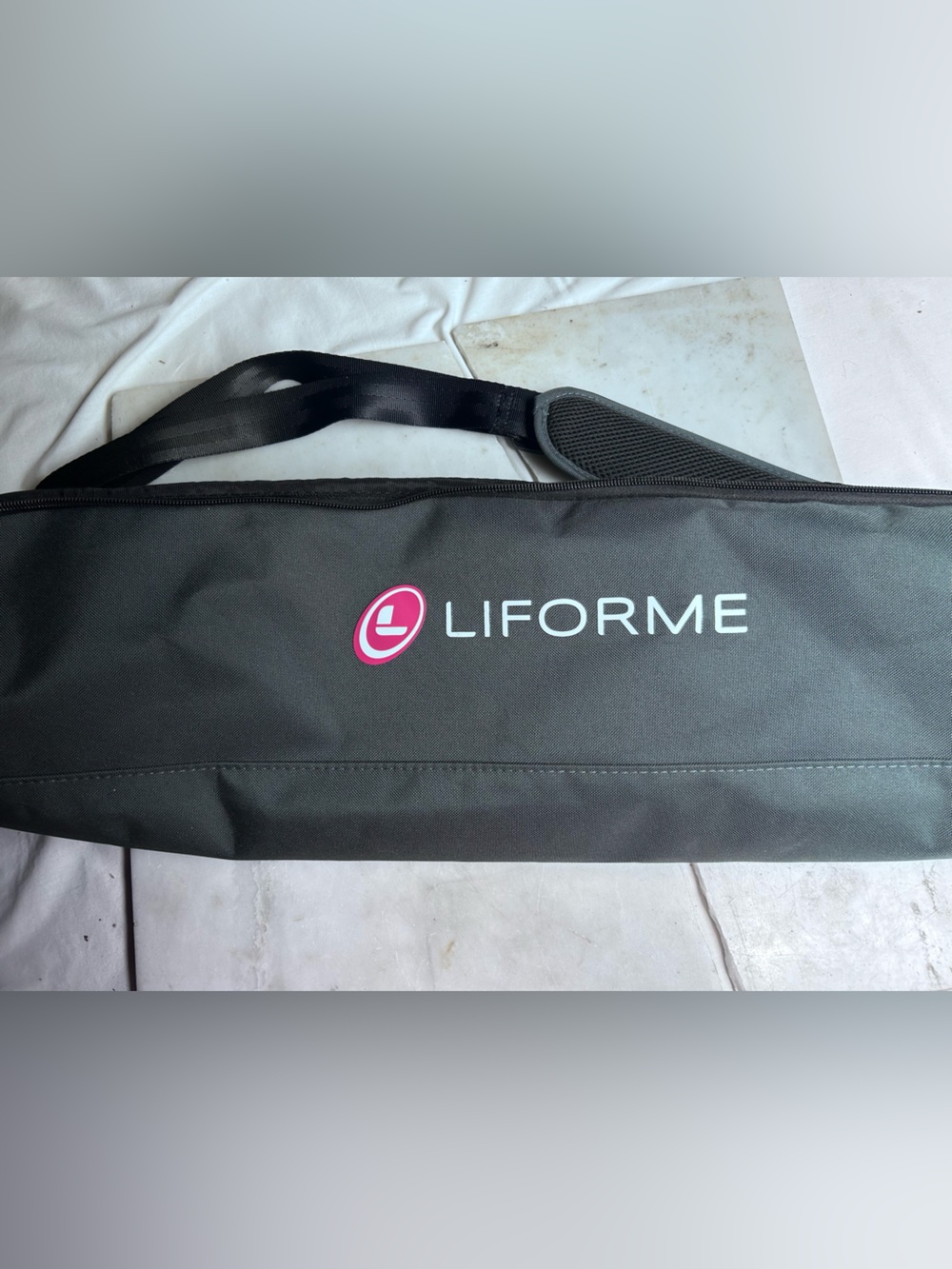 Liforme Black Yoga Mat/Accessory Bag. Bag only. New with tag - Picture 3 of 11